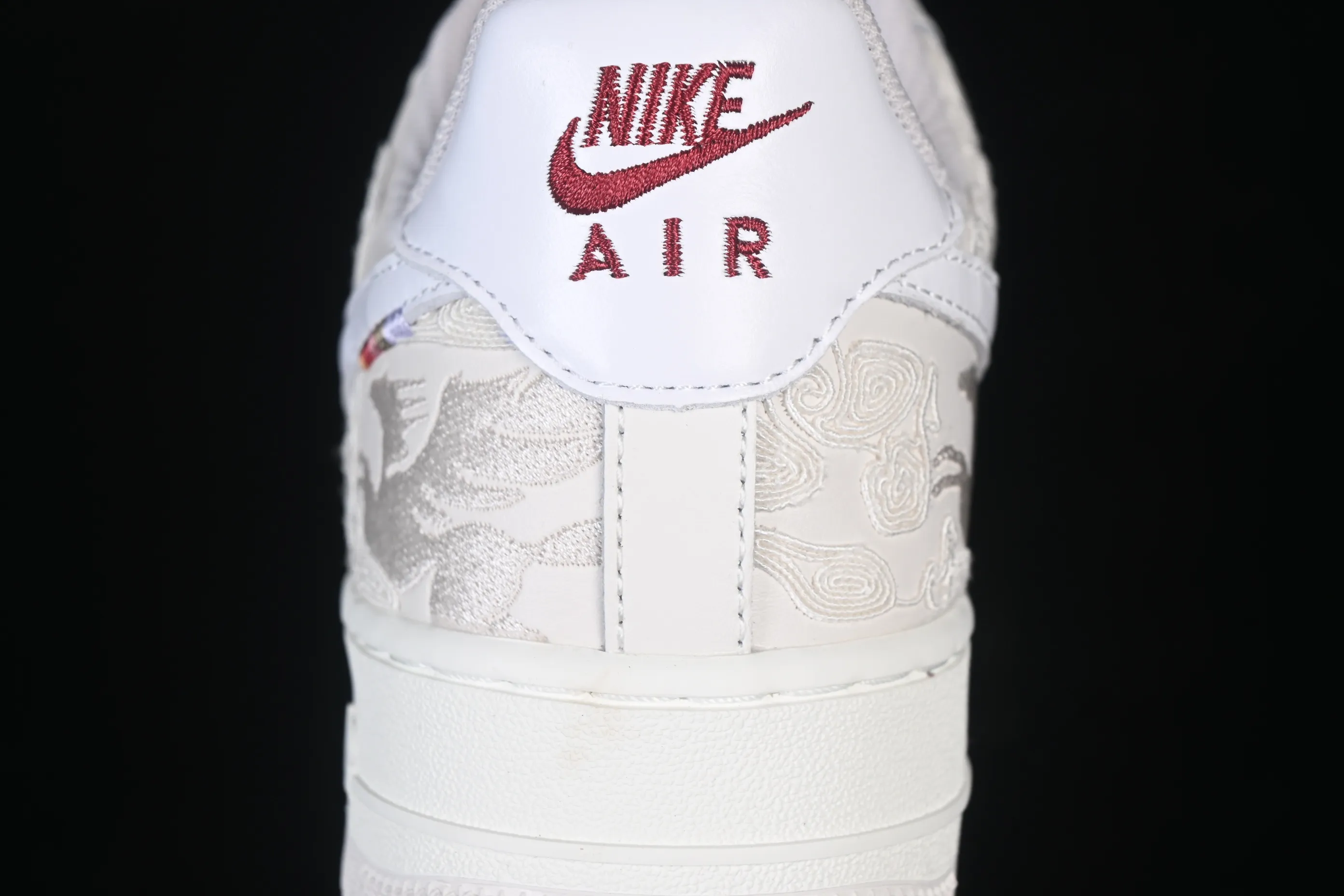 All categories Nk Air Force 1 Air Force series Nk Air Force 1 Low Air Force low-top C version Nike Air Force 1'07 Low Year of the Horse limited edition Air Force 1 low-top casual sneakers IQ1119-011